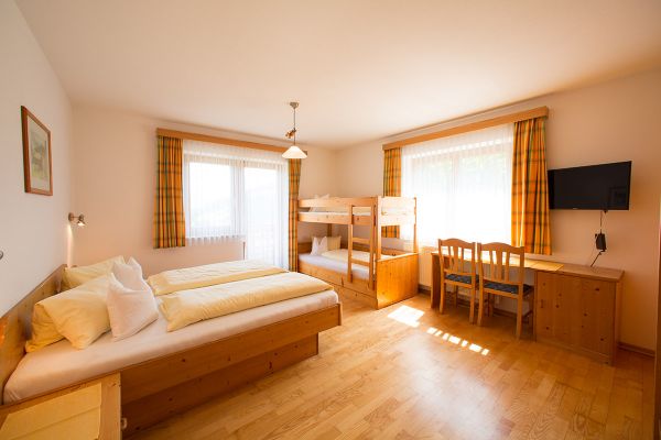 spacious room for 4 persons